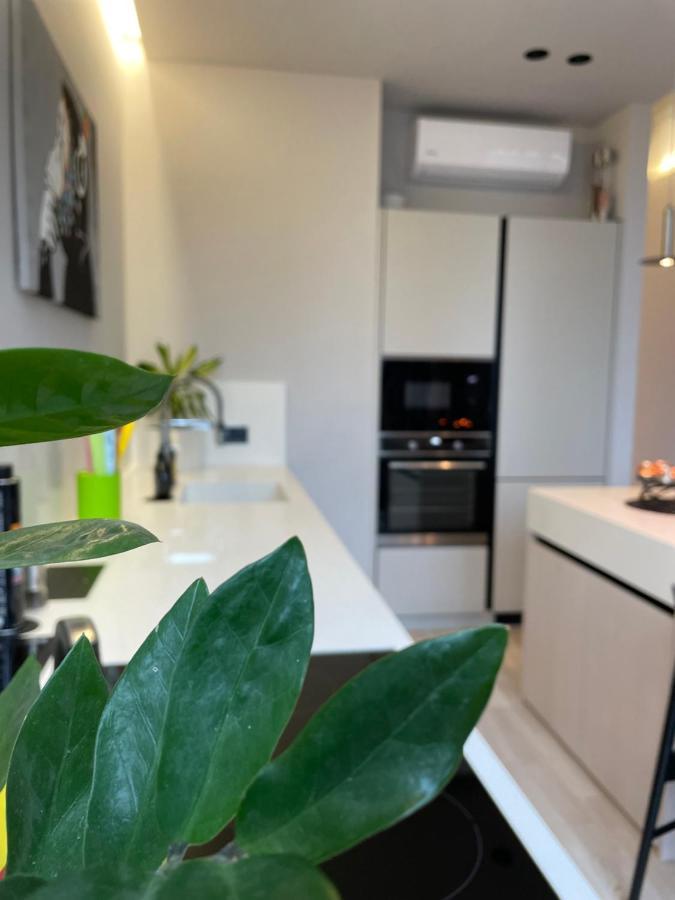 Apartamento Arcadia Odesa Exterior foto